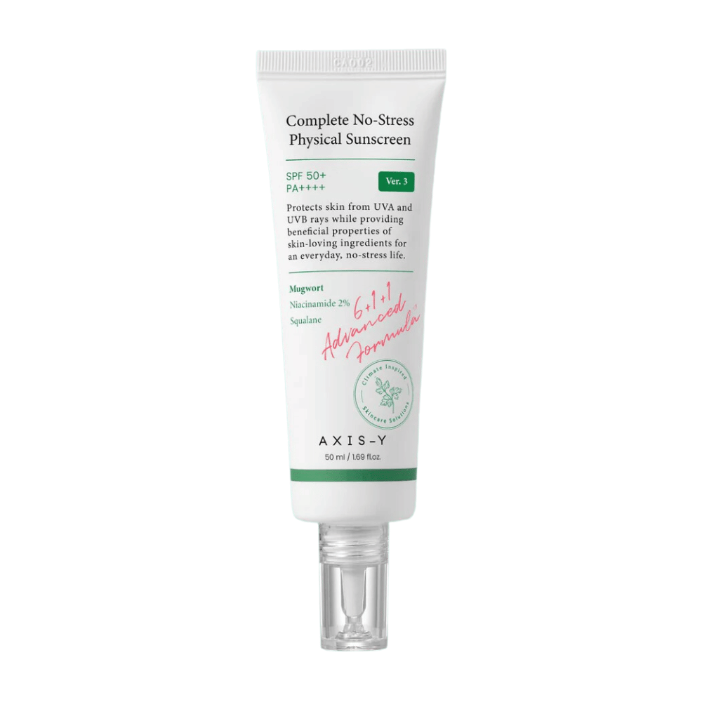 Produktet på billedet er "AXIS-Y Complete No-Stress Physical Sunscreen", version 3. Den er en fysisk solcreme med SPF 50+ og PA+++, som beskytter huden mod både UVA- og UVB-stråling.