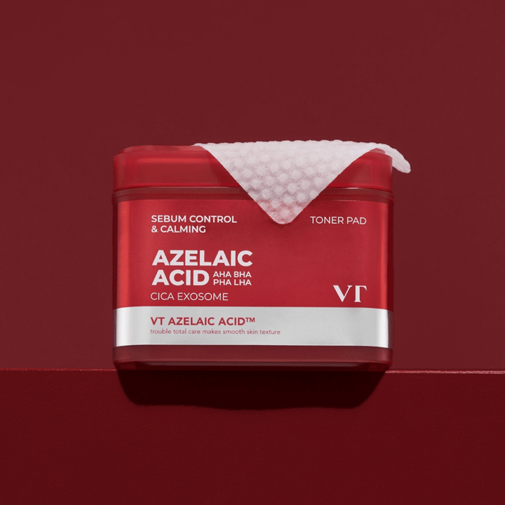 VT Azelaic Acid Toner Pad – rød krukke med teksturpad, perfekt til at jævne hudtonen og reducere urenheder.
