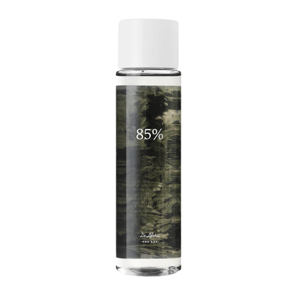 Dr. Althea Anastatica Skin Conditioning Toner er en let og naturlig toner med 85 % ekstrakt fra ørkenplanten Anastatica – kendt for sine fugtgivende og beroligende egenskaber.