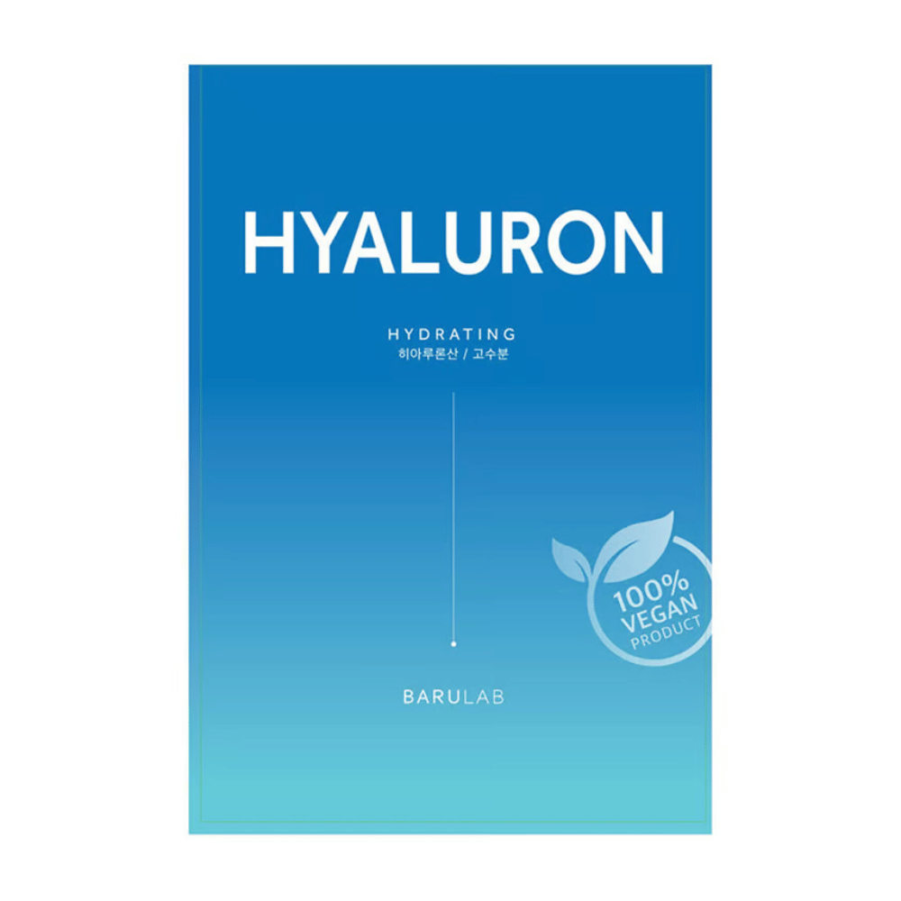 En pakke med BARULAB "HYALURON Hydrating" maske, mærket som "100% Vegan Product". Pakken har en farvegradient fra mørkeblå i toppen til lyseblå i bunden.