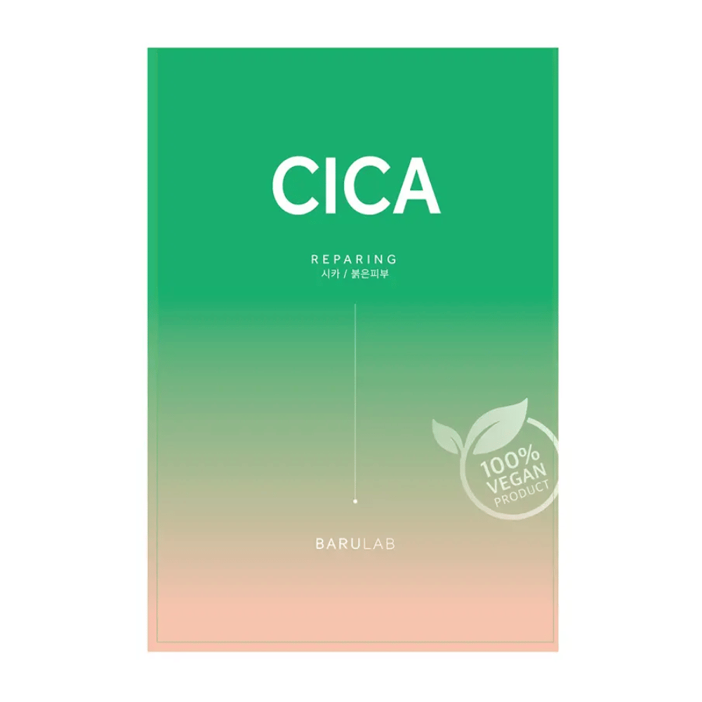 En pakke fra BARULAB for en "CICA Repairing" maske, noteret som "100% Vegan Product". Pakken har en gradientfarve, der går fra mørkegrøn til lysere toner ned mod bunden.