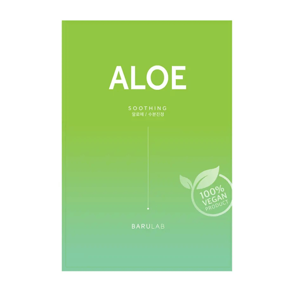 En pakke af BARULAB-produktet "Aloe Soothing" maske, som også er mærket som "100% Vegan Product". Pakken er ensartet lysegrøn i farven.