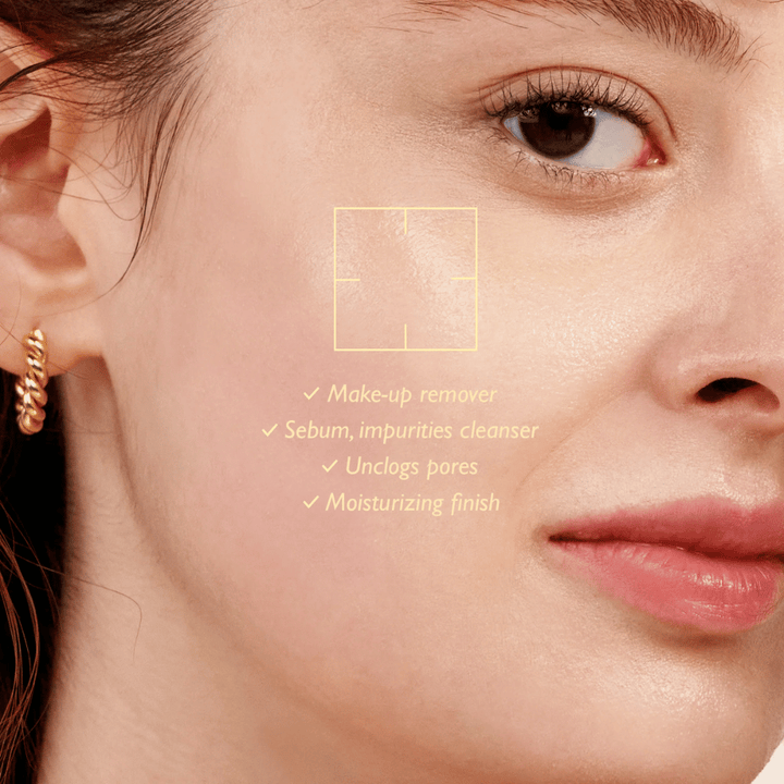 Haruharu Wonder Black Rice Moisture Cleansing Oil før og efter rengøring – opløser makeup, talg og urenheder samt giver en fugtet finish uden at tilstoppe porer.