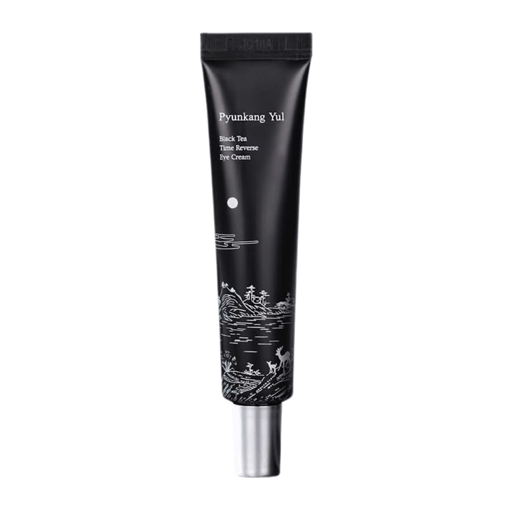 Pyunkang Yul Black Tea Time Reverse Eye Cream 25 ml i sort tube med fermenteret sort te, peptider og fugtgivende ingredienser til øjenområdet.