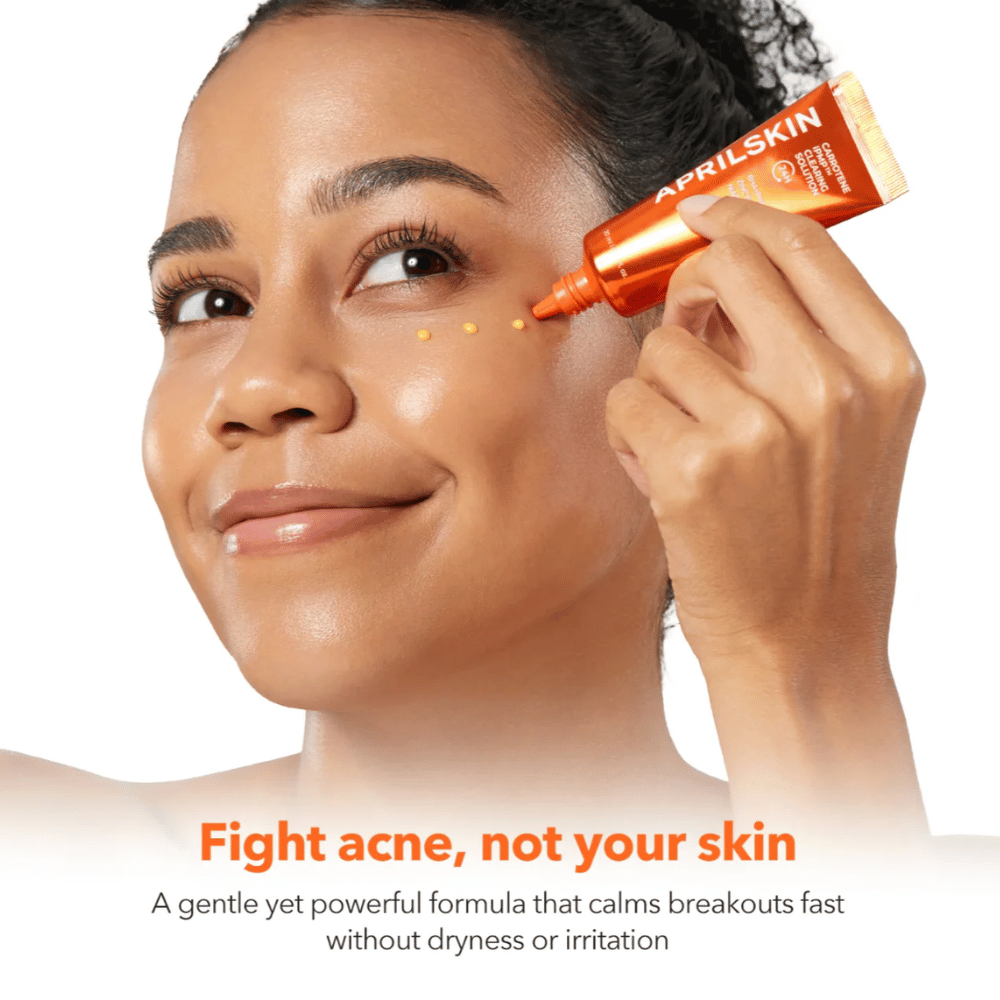 APRILSKIN Carrotene IPMP Clearing Solution påføres som spot treatment mod akne og bumser, beroligende formel med BHA, PHA, zink og niacinamid til uren hud