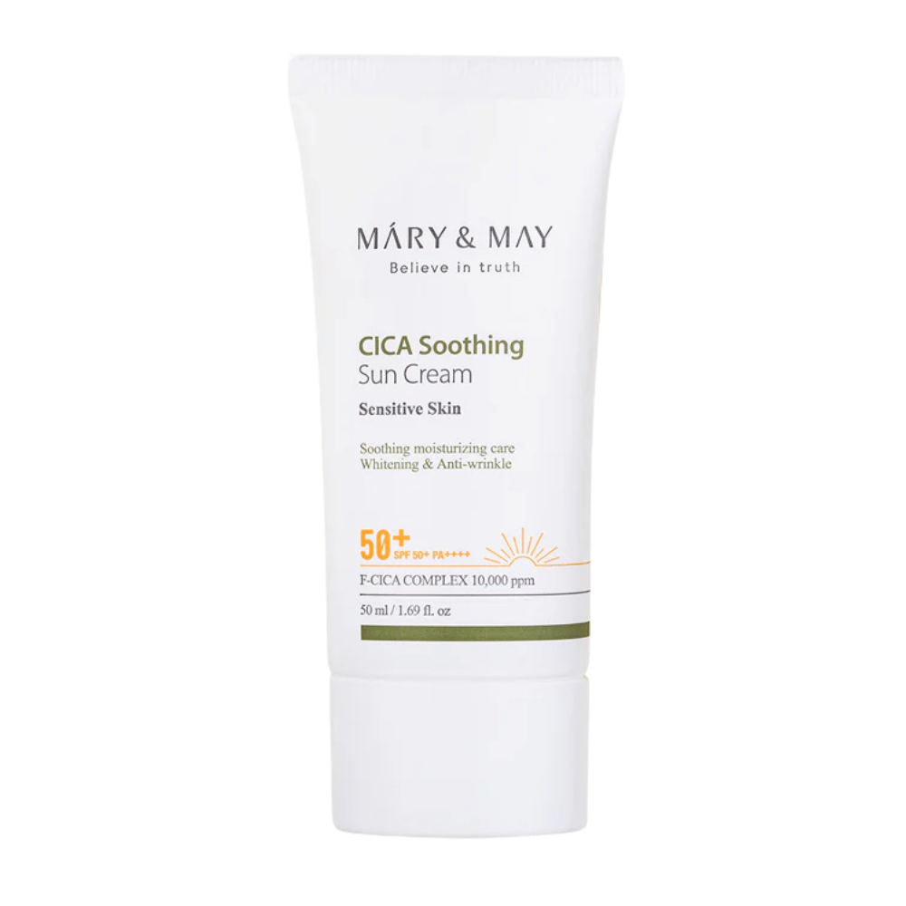 Rent produktbillede af Mary&May CICA Soothing Sun Cream SPF50+ PA++++ mod hvid baggrund. Billedet viser emballagens design og fremhæver solbeskyttelsens høje beskyttelsesniveau til daglig brug.