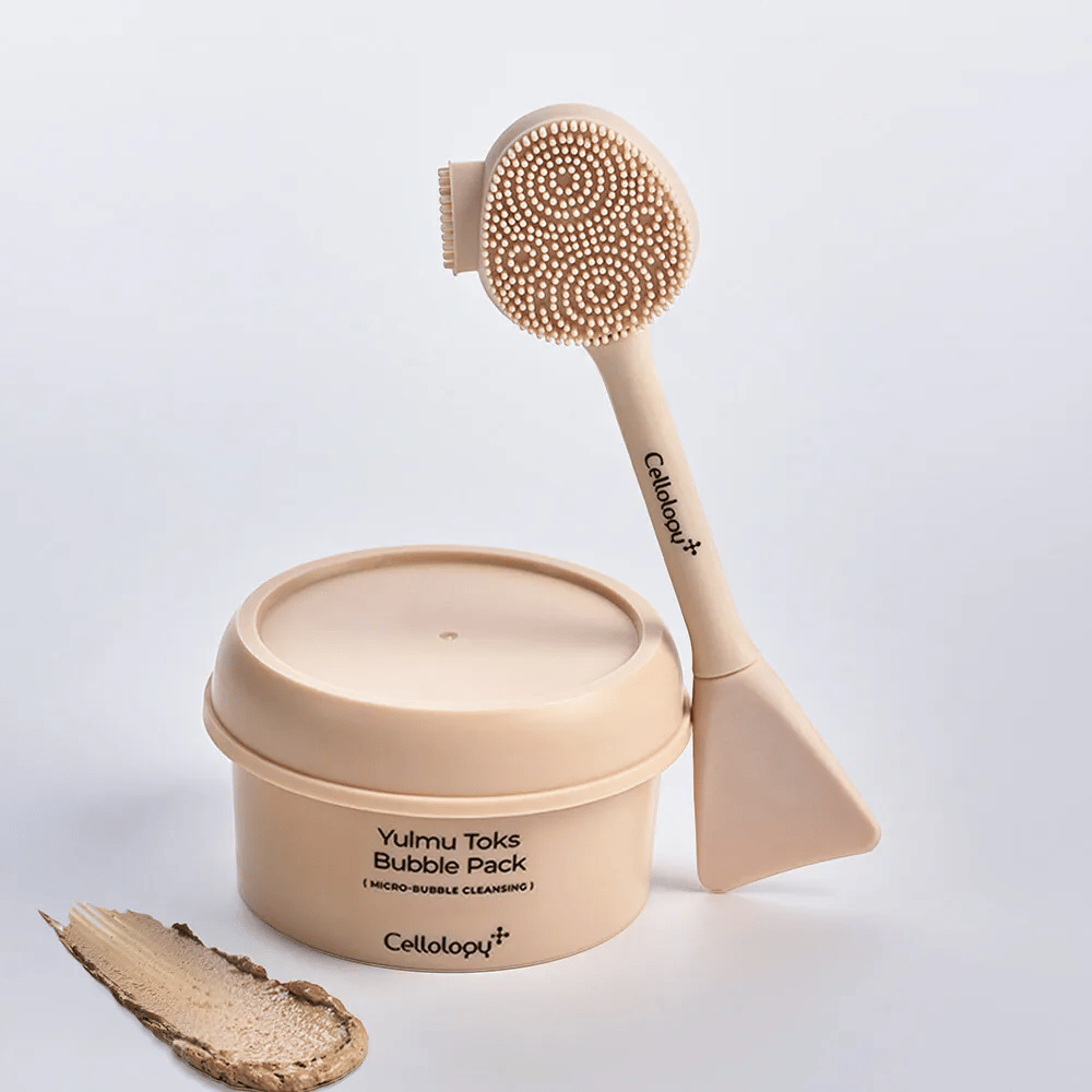 1. Cellolopy Cleaning Brush – beige rensebørste med silikonebørster og spartel sammen med Yulmu Toks Bubble Pack