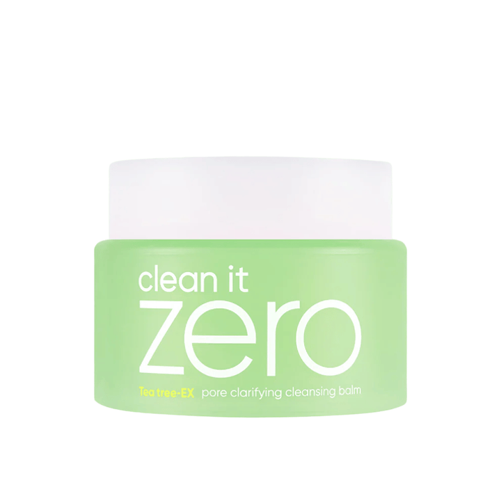 Clean It Zero Tea Tree-EX Pore Clarifying Cleansing Balm i grøn krukke på hvid baggrund, udviklet til fedtet og kombineret hud, der har brug for balancerende og porerensende rens.