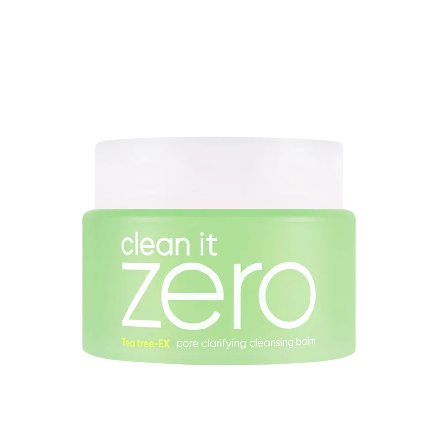 Clean It Zero Tea Tree-EX Pore Clarifying Cleansing Balm i grøn krukke på hvid baggrund, udviklet til fedtet og kombineret hud, der har brug for balancerende og porerensende rens.