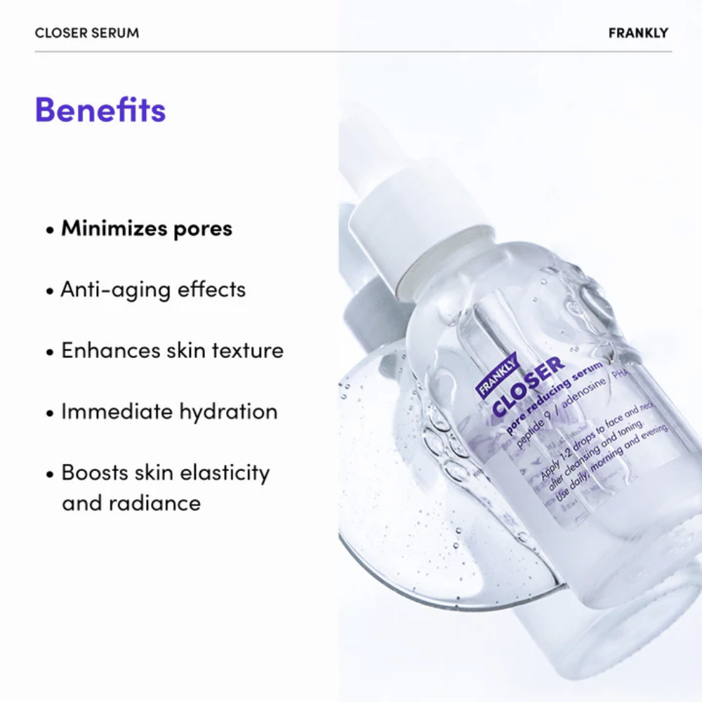 FRANKLY Closer Serum i gennemsigtig flaske på blank overflade. Tekst fremhæver fordele som minimerede porer, fugtgivning og forbedret hudtekstur.