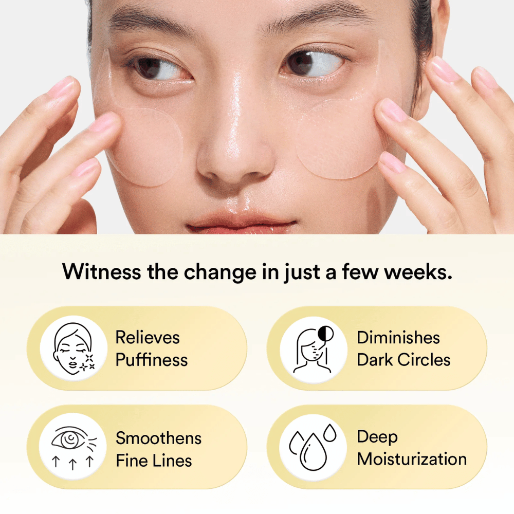Nærbillede af kvinde, der påfører Abib Collagen Eye Patch Jericho Rose Jelly under øjnene. Ikoner og tekst viser produktets effekter: reducerer hævelse, dæmper mørke rande, udglatter fine linjer og fugter i dybden.