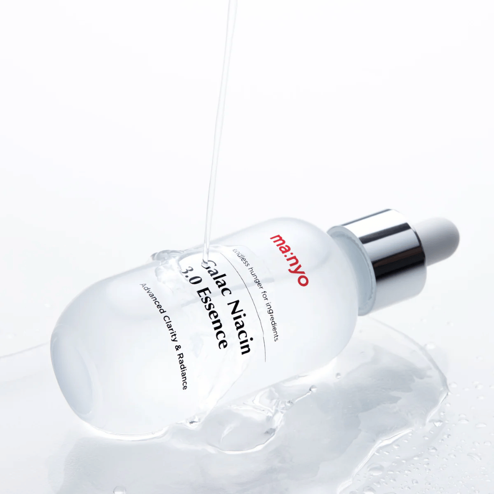 Ma:nyo Galac Niacin 3.0 Essence – fugtgivende og glødgivende essence med galactomyces og niacinamid, der forbedrer hudens klarhed og struktur.