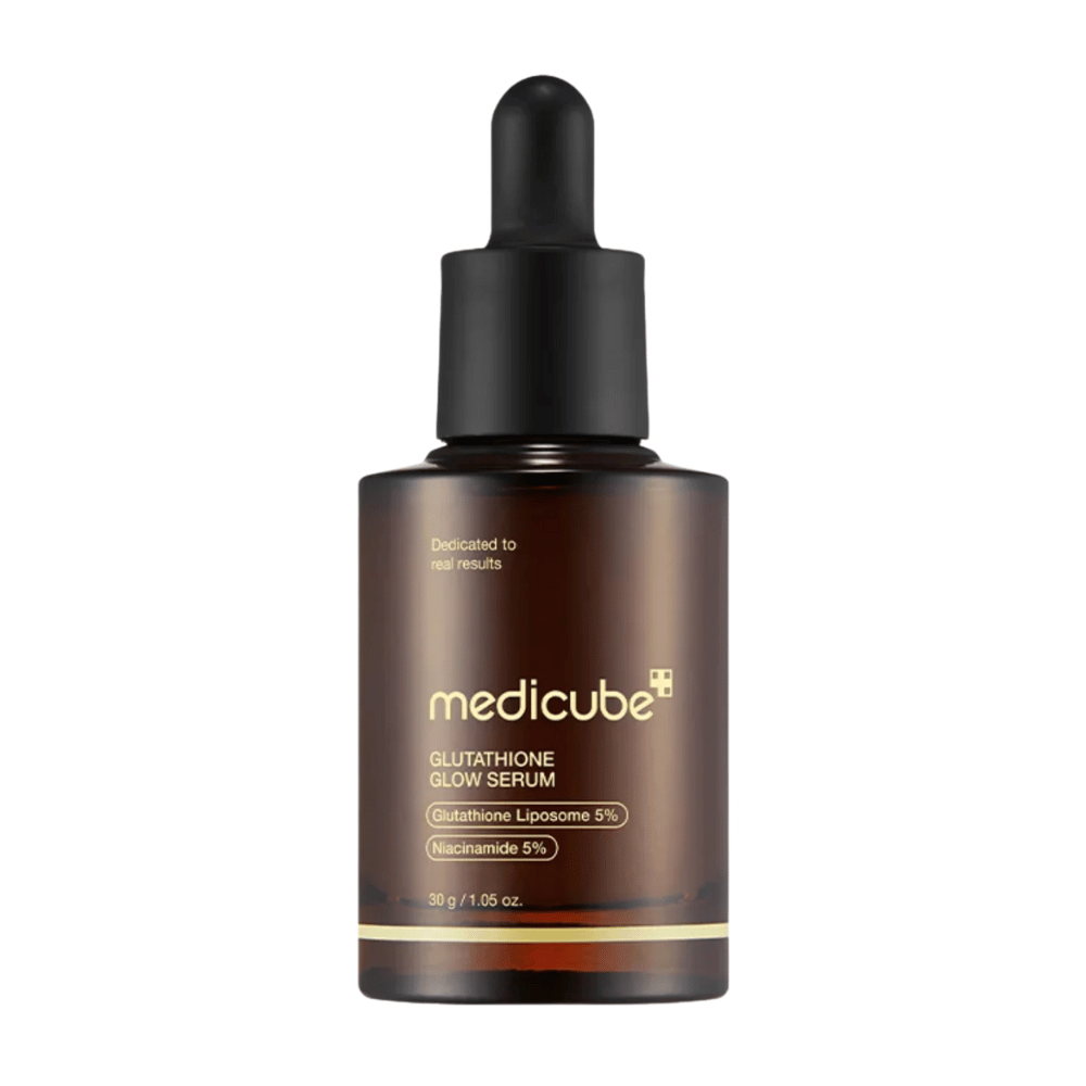 Medicube Glutathione Glow Serum – Et lysgivende serum med 5% glutathion-liposom og 5% niacinamid. Jævner hudtonen, reducerer mørke pletter og giver huden en strålende glød.