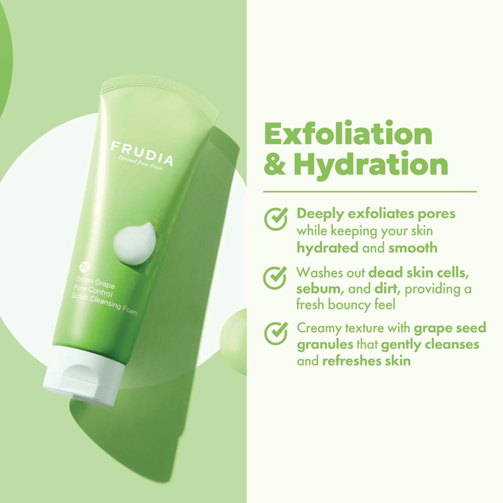 FRUDIA Green Grape Pore Control Scrub Cleansing Foam – eksfolierende ansigtsrens med druekernegranulat, der fjerner snavs, talg og døde hudceller uden at udtørre huden.