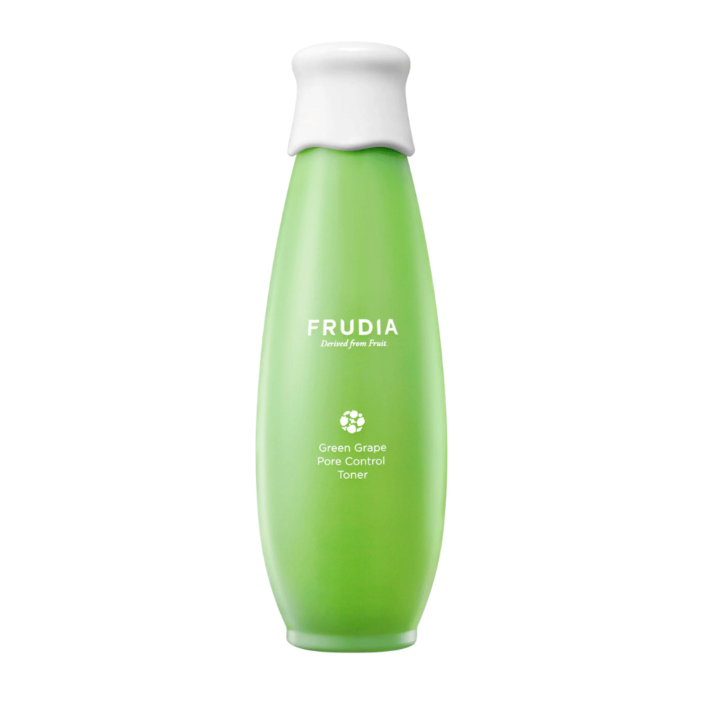 Frudia Green Grape Pore Control Toner – koreansk ansigtstoner med grønt drueekstrakt, der balancerer fedtet hud, minimerer porer og giver en frisk, fugtet og klar hudtone.