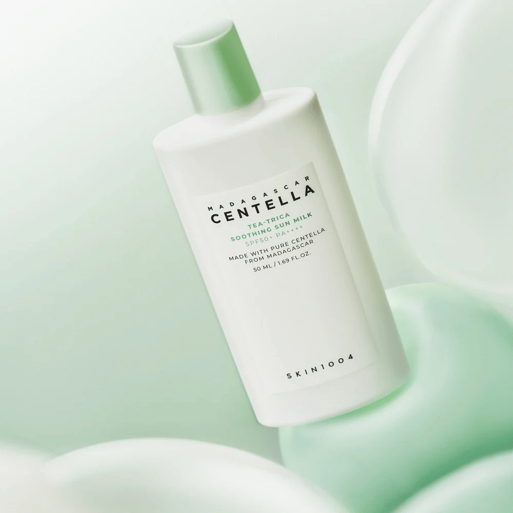 SKIN1004 Madagascar Centella Tea-Trica Soothing Sun Milk let solbeskyttelse med SPF50+ PA++++ og beroligende Centella