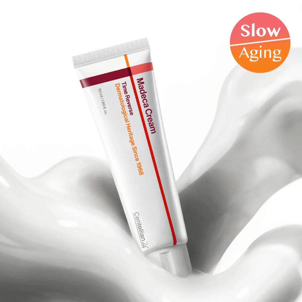 Centellian24 Madeca Cream Time Reverse i creme tekstur med slow-aging-budskab, udviklet til at berolige huden, reducere irritation og støtte hudens naturlige reparationsproces.