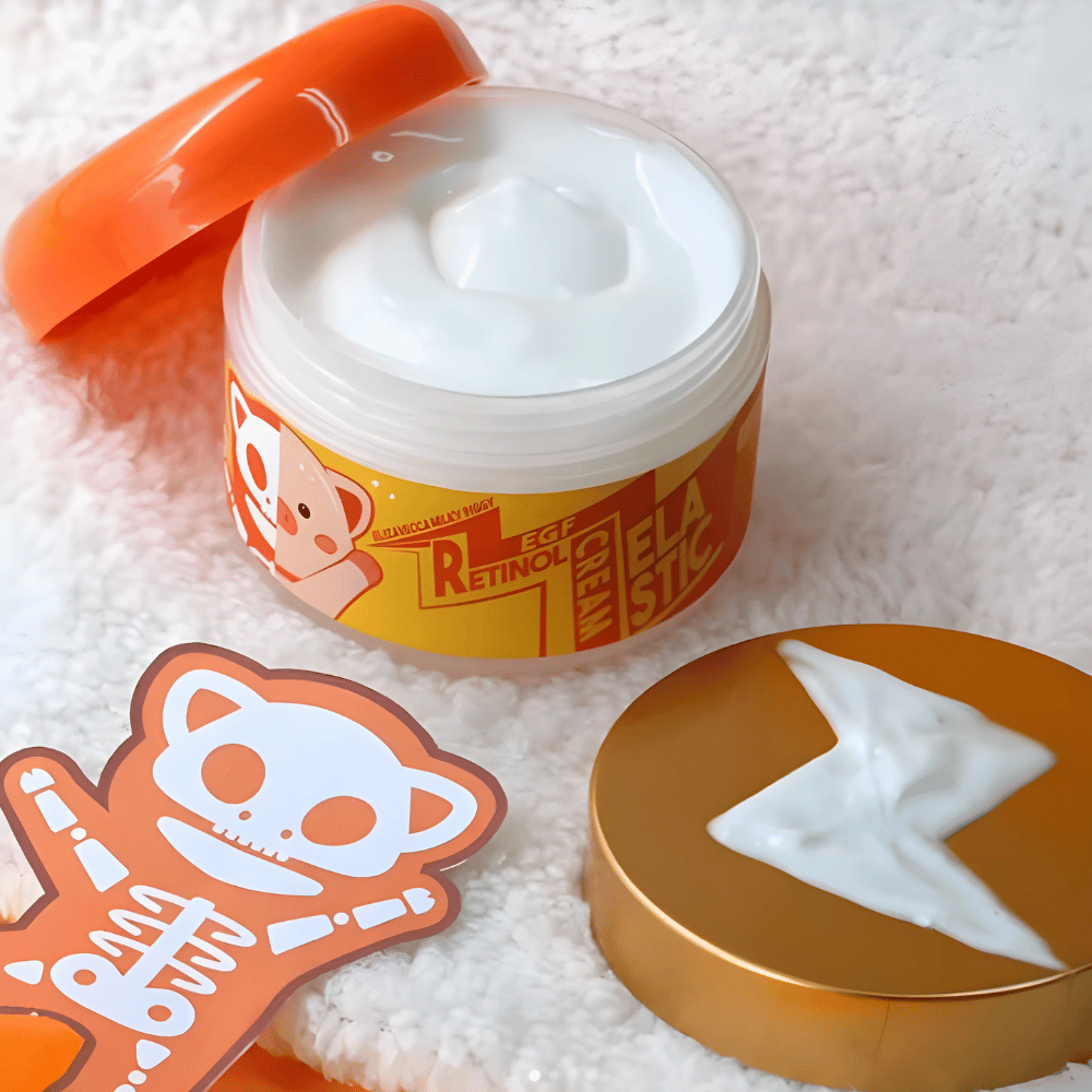 Elizavecca Milky Piggy EGF Elastic Retinol Cream – koreansk ansigtscreme med retinol og EGF, der hjælper med at forbedre hudens elasticitet, reducere fine linjer og give en fugtet og glat hud.