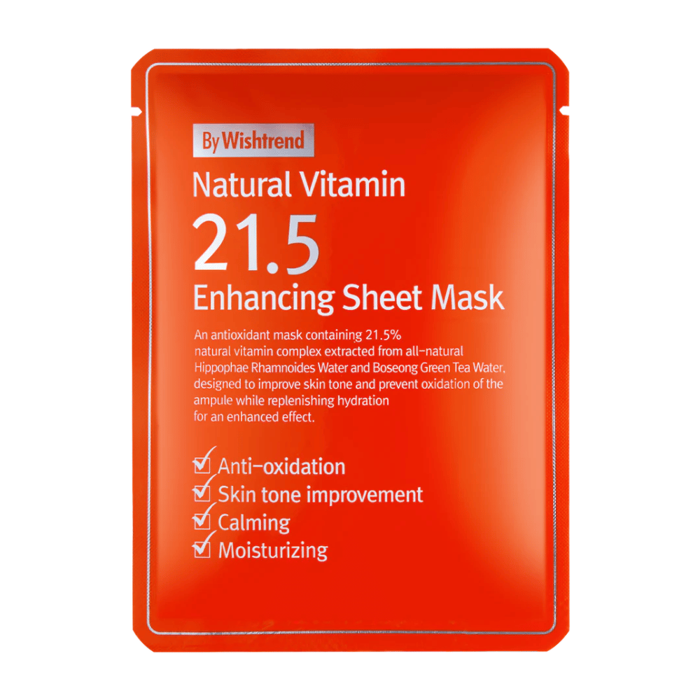 By Wishtrend Natural Vitamin 21.5% Enhancing Sheet mask i en rød pakke med hvid tekst, der fremhæver dens antioxidative og fugtgivende egenskaber.