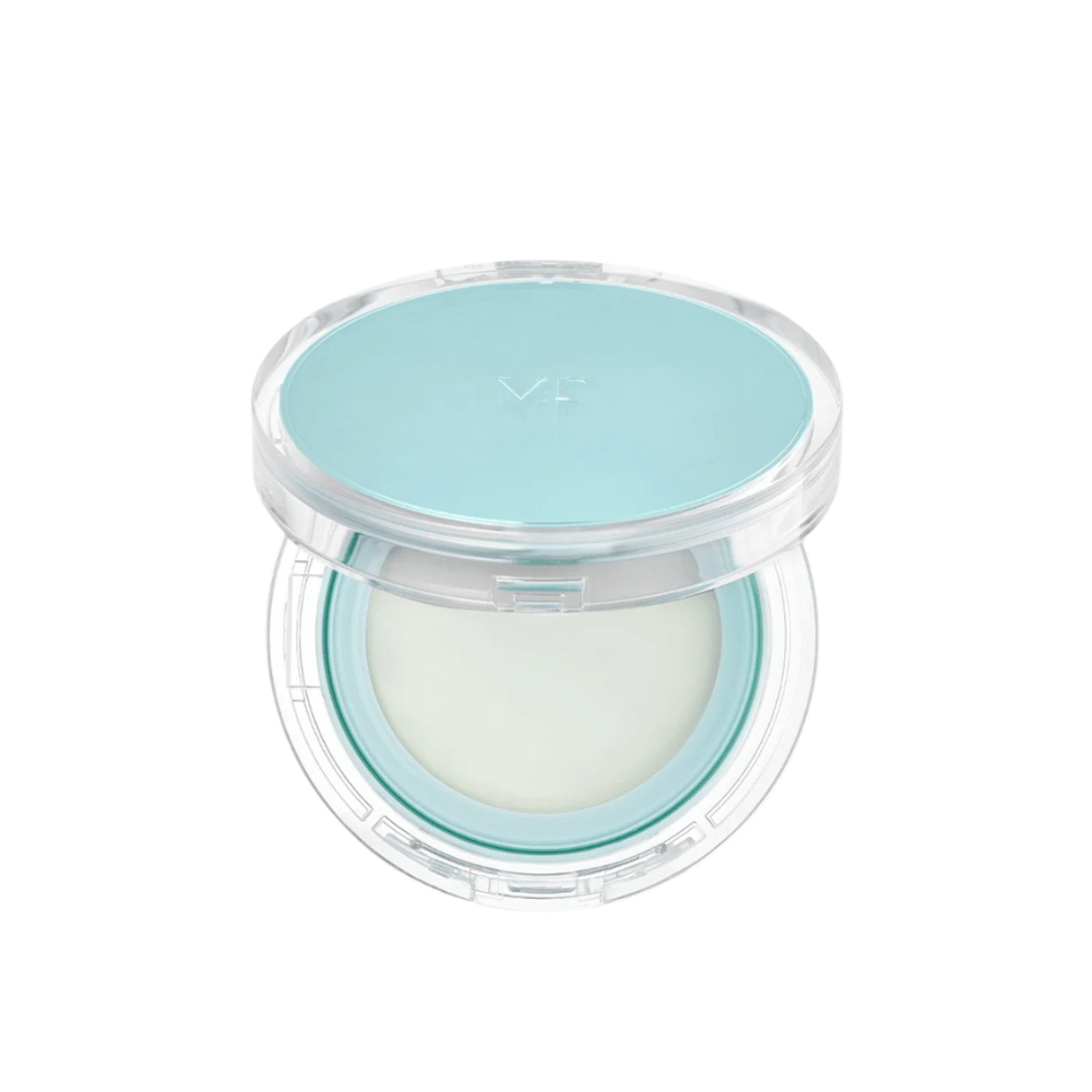 Åben krukke med VT PDRN Essence Glow Sun Pact. Den har en hvid indre overflade med et blåt låg, designet til at give et strålende resultat på huden.