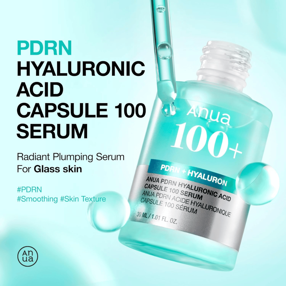 Anua PDRN Hyaluronic Acid Capsule 100 Serum er et fugtgivende serum til en strålende "glass skin"-look. Indeholder PDRN og hyaluronsyre for at udjævne hudens tekstur og give intensiv fugt. Perfekt til at genoprette hudens elasticitet og blødhed!