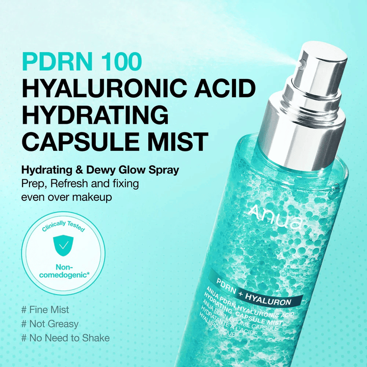 Produktbillede med sprayfunktion i fokus. Teksten beskriver produktet som en fugtgivende mist, der giver glow, kan bruges over makeup og ikke føles fedtet.
