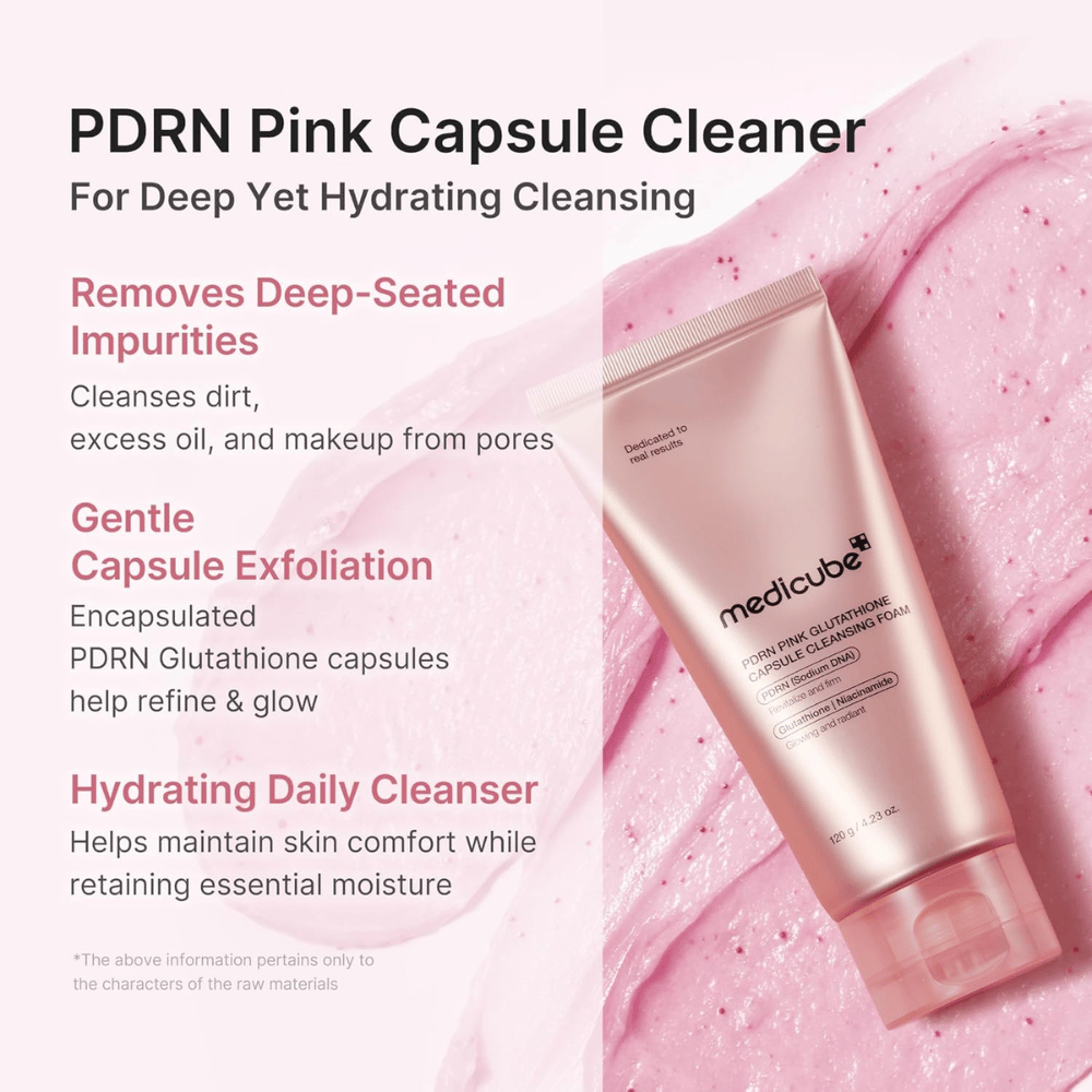 Medicube PDRN Pink Glutathione Capsule Cleansing Foam som fjerner snavs, talg og makeup samtidig med at huden fugtes