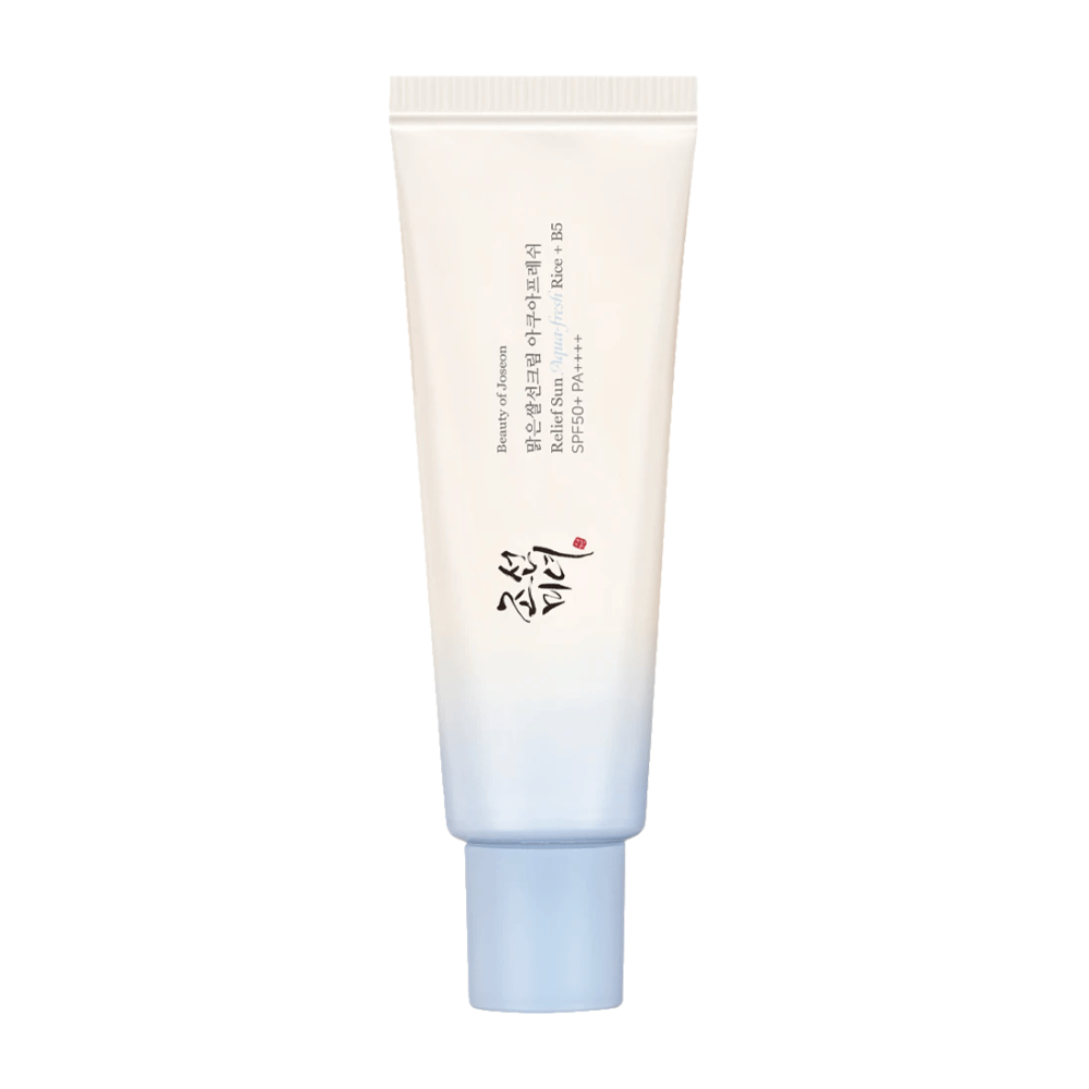 Beauty of Joseon Relief Sun: Aqua-Fresh Rice + B5, solcreme med SPF 50+ PA++++. En let og fugtgivende formel, der beskytter huden mod UV-stråling samtidig med, at den plejer med risekstrakt og vitamin B5.