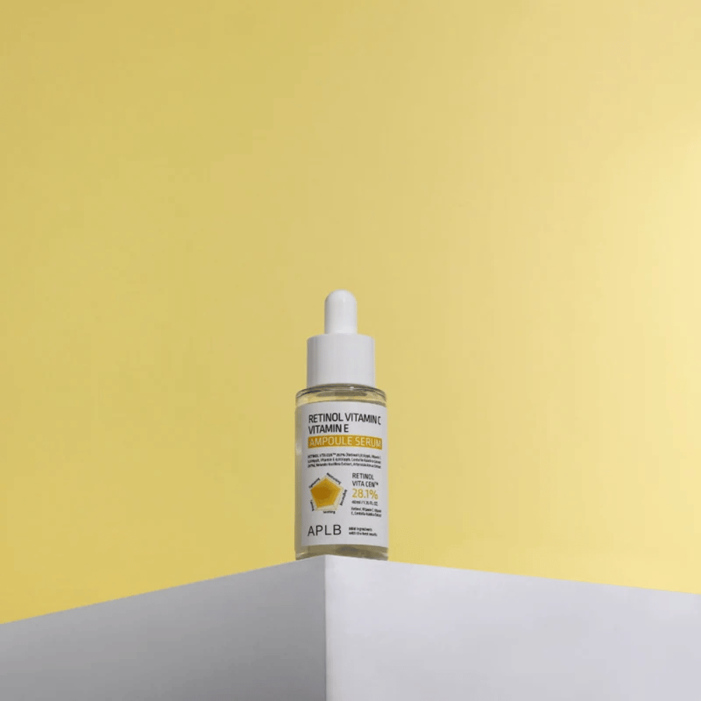 APLB Retinol Vitamin C Vitamin E Ampoule Serum 40 ml på hvid piedestal