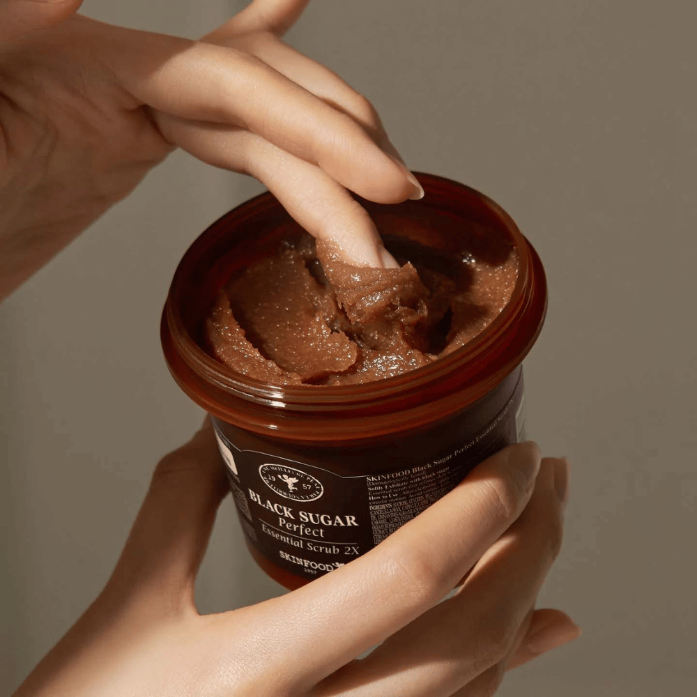 Nøgleord: SKINFOOD Black Sugar Perfect Essential Scrub 2X 210g