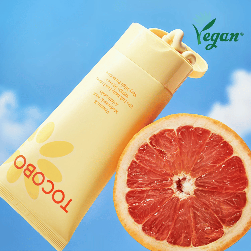 Tocobo solcreme med grapefrugt og vitamin E, som beskytter mod UV-stråler og giver glød samt fugt til huden