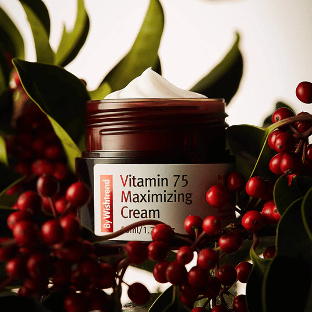 By Wishtrend Vitamin 75 Maximizing Cream med havtornekstrakt rig på vitaminer, som giver glow, fugter huden og forbedrer hudens glød.
