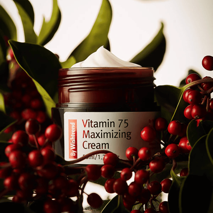 By Wishtrend Vitamin 75 Maximizing Cream med havtornekstrakt rig på vitaminer, som giver glow, fugter huden og forbedrer hudens glød.