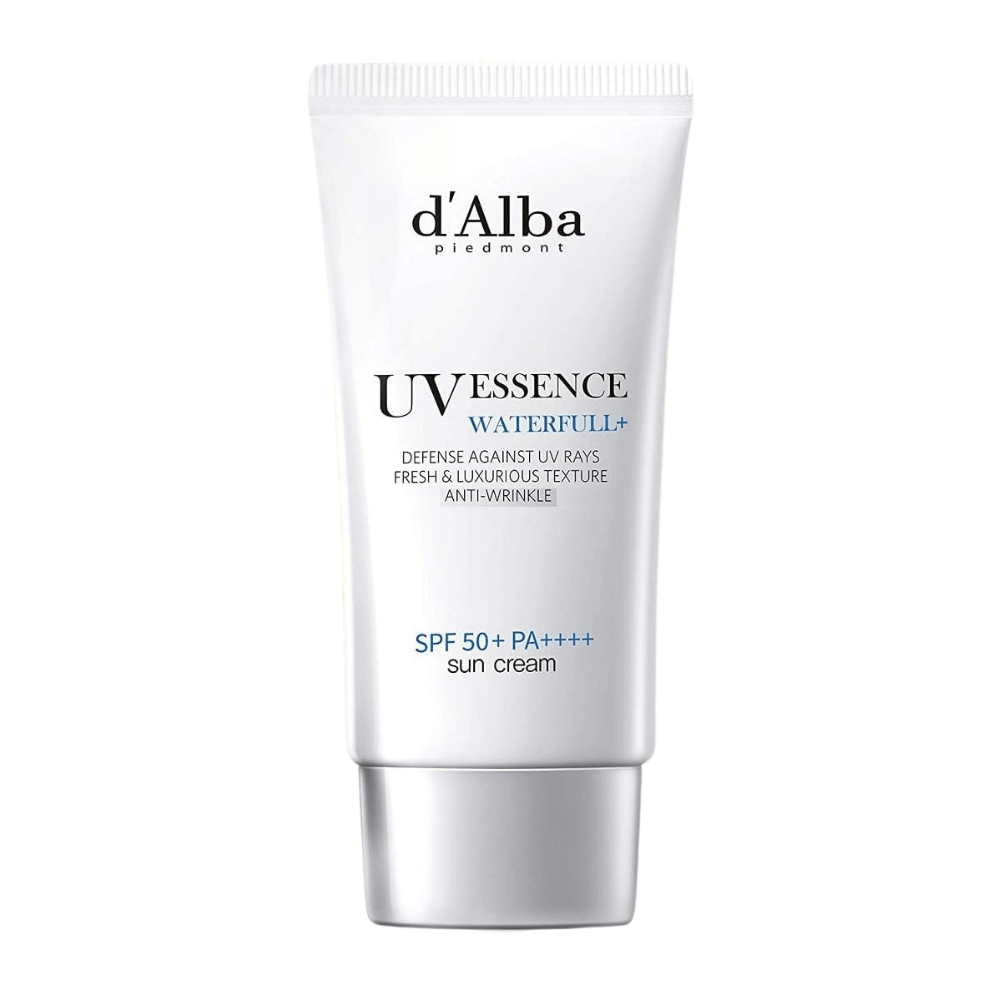 Produktbillede af d'Alba UV Essence Waterfull+ Sun Cream med SPF 50+ PA++++ i hvid og sølvfarvet tube, fotograferet mod hvid baggrund.