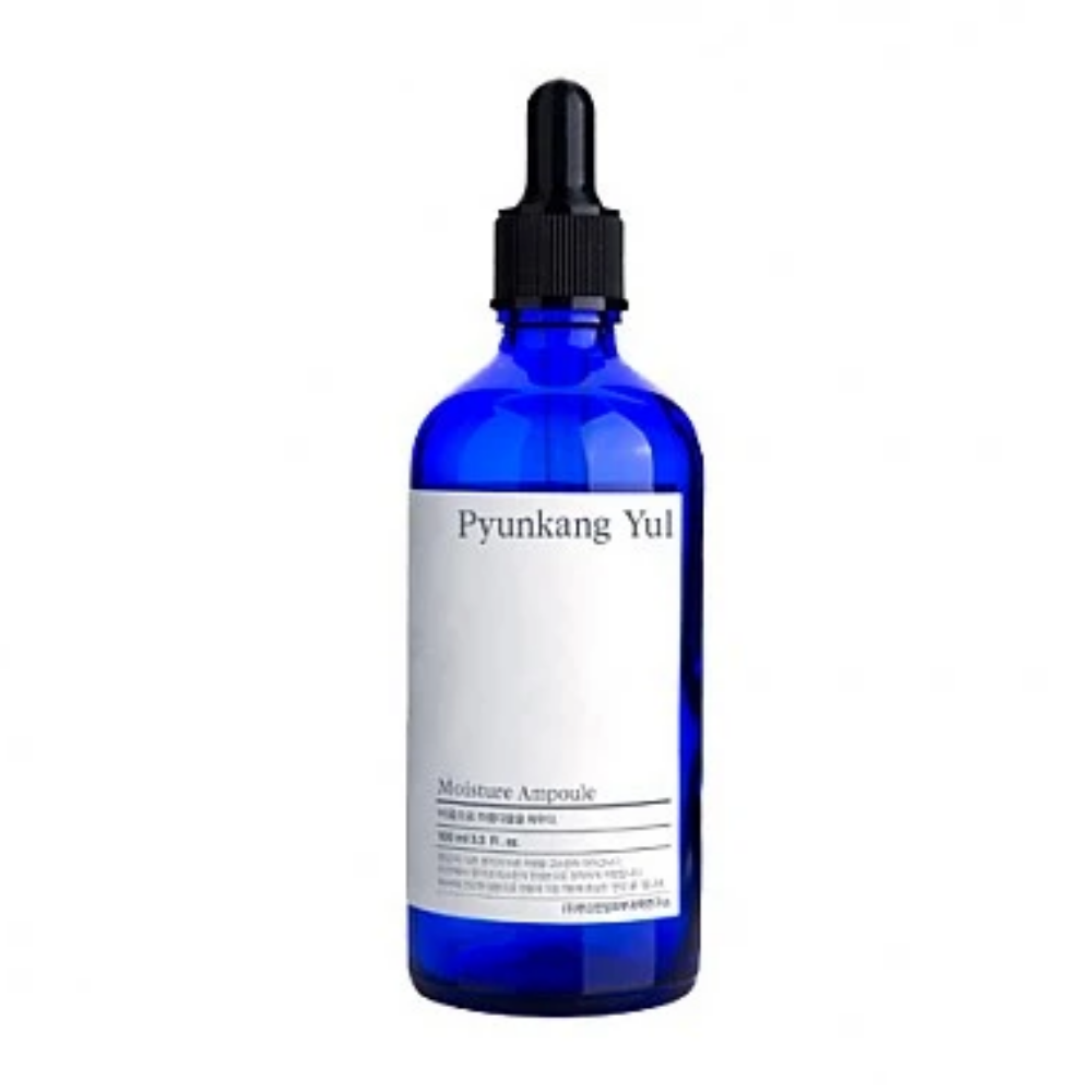En flaske Pyunkang Yul Moisture Ampoule 100ml til følsom hud.