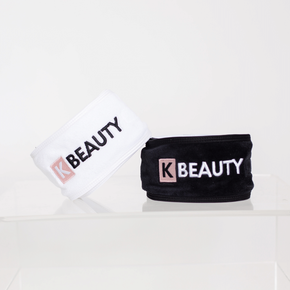 To K-Beauty Makeup Pandebånd med ordet "skønhed" på.